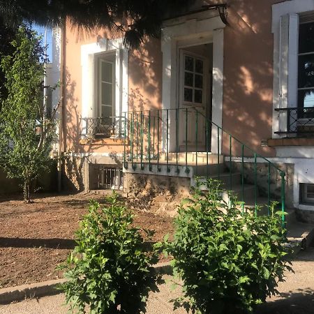 Residence Banlieue Parisienne Neuilly Bagian luar foto