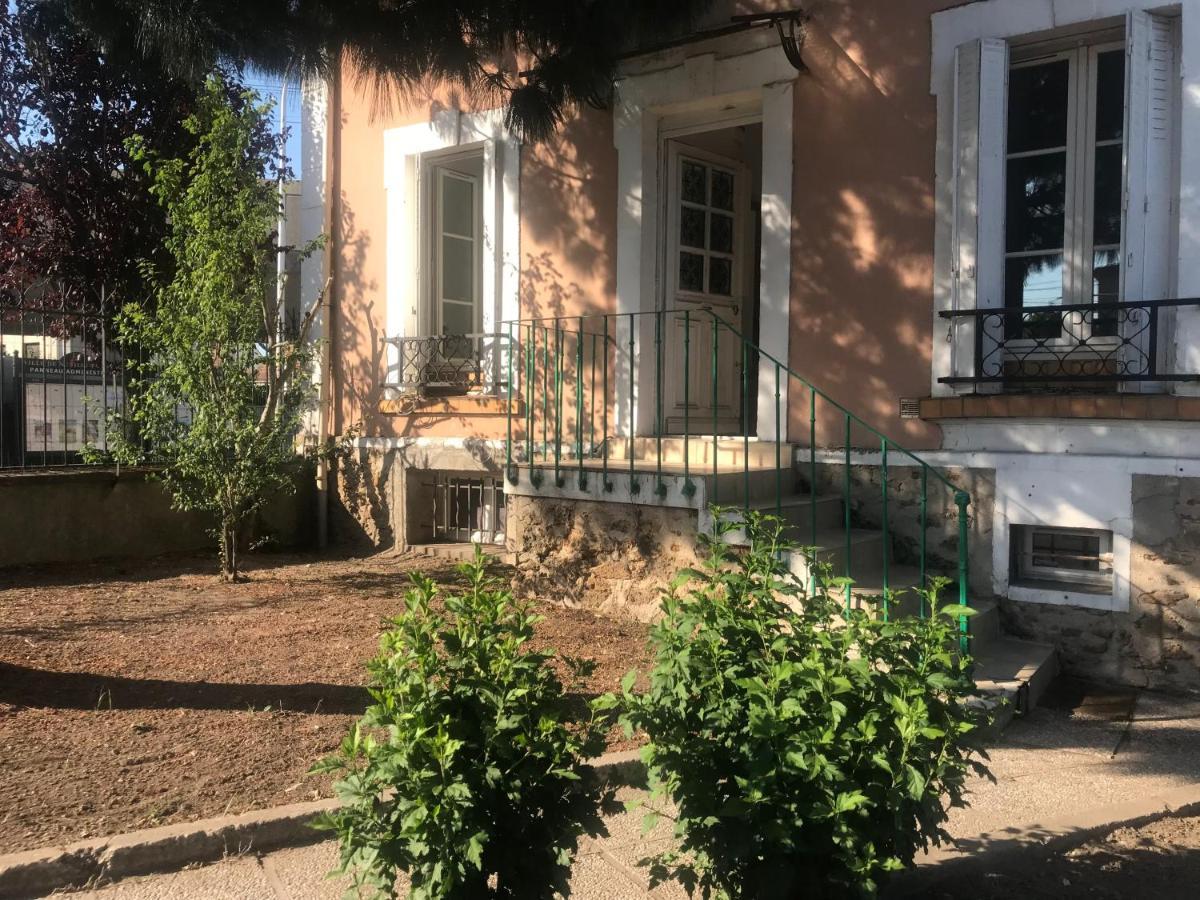Residence Banlieue Parisienne Neuilly Bagian luar foto